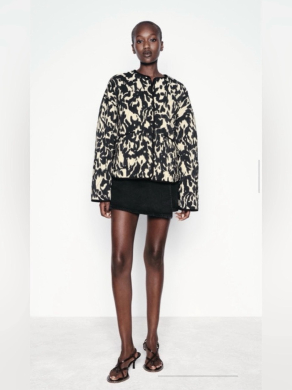 Zara Black and Cream Patterned Boxy Jacket